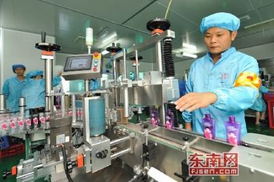 云霄化妝品香飄歐美，技術驅動下的出海之路與產業愿景